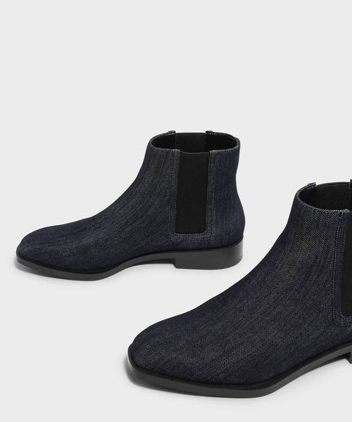 CHARLES & KEITH（チャールズ & キース）の「クラシックチェルシーブーツ / CLASSIC CHELSEA BOOTS（ブーツ・レディース・ブラック/ブルー/ライトブラウン・22.5cm/23cm/23.5cm/24.5cm/25cm/25.5cm）」の16枚目の写真