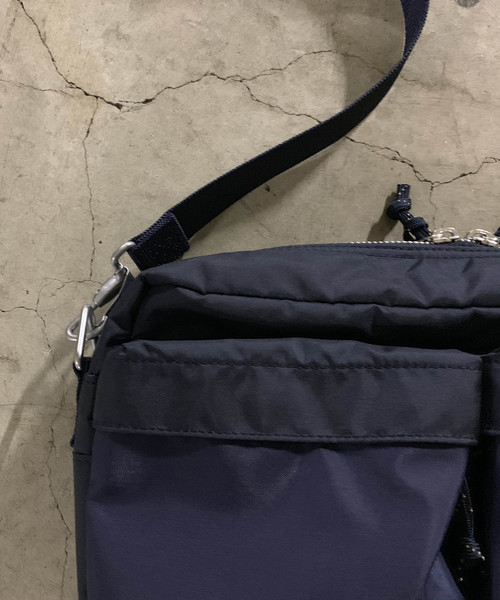 PORTER（ポーター）の「【PORTER】SHOULDER BAG(S)/FORCE / 855-05457（ショルダーバッグ・メンズ・ブラック/ネイビー/カーキ・FREE）」の9枚目の写真