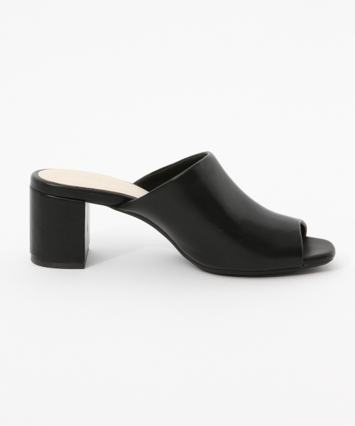 LOWRYS FARM（ローリーズファーム）の「オープントゥミュール　828679（サンダル・レディース・ブラック/ブラウン/オフホワイト・MEDIUM/LARGE）」の6枚目の写真