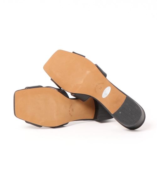 DouDou（ドゥドゥ）の「エックスサンダル（サンダル・レディース・ホワイト/ブラック/ブラウン・38/36/37）」の4枚目の写真