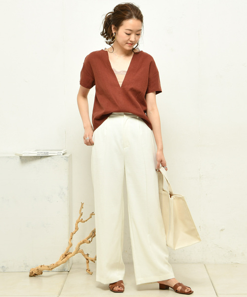 DouDou(ドゥドゥ)の「深Vブラウス(シャツ/ブラウス・レディース・ベージュ/レッド・FREE)」の3枚目の写真