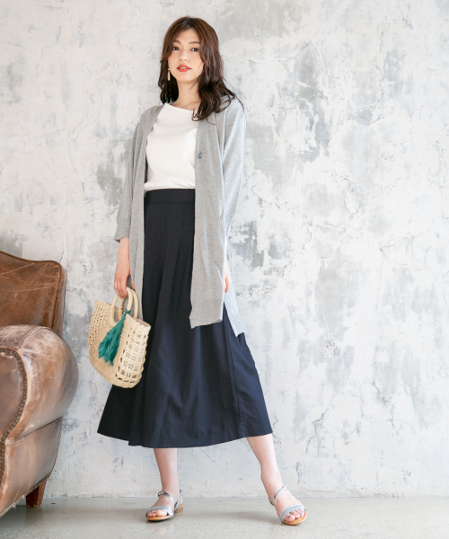 GLOBAL WORK（グローバルワーク）の「リブアシメネックプルオーバー【UVケア】/839929（Tシャツ/カットソー・レディース・ホワイト/オフホワイト/ネイビー/ブラック・MEDIUM/LARGE）」の6枚目の写真