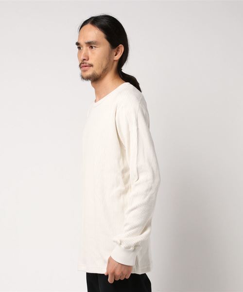 WEGO(ウィゴー)の「WEGO VINTAGE/変形リブロングTシャツ(Tシャツ/カットソー・メンズ・オフホワイト/ブラック・MEDIUM/LARGE)」の4枚目の写真