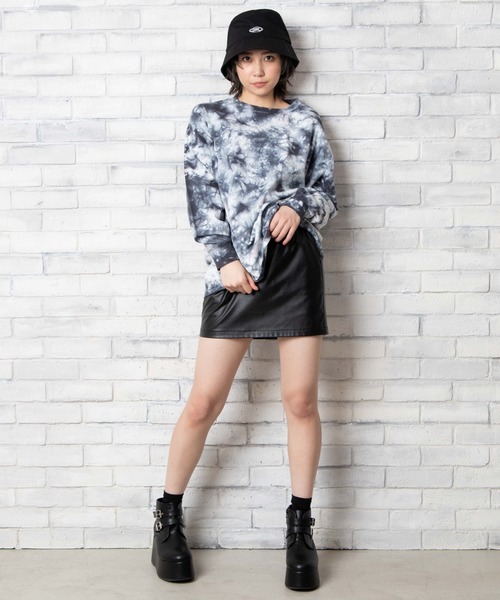 WEGO（ウィゴー）の「WEGO/タイダイビッグシルエットロンT（Tシャツ/カットソー・レディース・グリーン/グレー・FREE）」の5枚目の写真