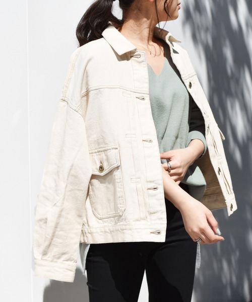 Ambre Neige（アンブルネージュ）の「デニムジャケット／【WEB/EC限定商品】（デニムジャケット・レディース・ネイビー/オフホワイト/ライトインディゴブルー・FREE）」の4枚目の写真