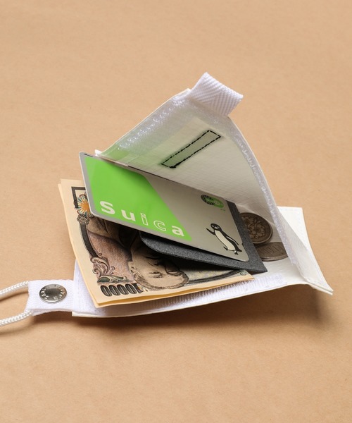 SABLE CLUTCH（セーブルクラッチ）の「EASY HOOK WALLET - NECK CORD wWHITE（財布・レディース・シルバー/ホワイト・ONE SIZE）」の10枚目の写真