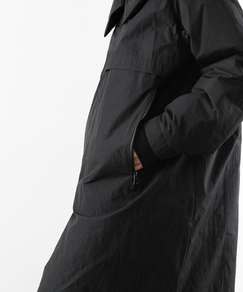 ATTACHMENT（アタッチメント）の「塩縮タスランナイロンタフタ フード付きダウンコート（ダウンジャケット/コート・メンズ・ブラック/ライトグレー/ダークグレー・1/2）」の15枚目の写真