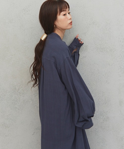 Libra Cue（リブラ キュー）の「Libra リラックスカフタンボリュームワンピース（ワンピース・レディース・ベージュ/ネイビー/ワイン・FREE）」の17枚目の写真