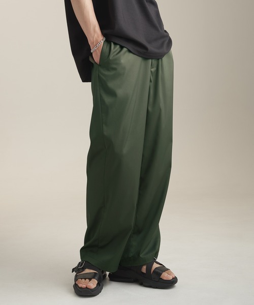 ADRER（アドラー）の「High fabric easy wide straight pants/ハイファブリックイージーワイドストレートパンツ（スラックス・メンズ・ブラック/カーキ/ナチュラル・SMALL/MEDIUM/LARGE/X-SMALL）」の15枚目の写真