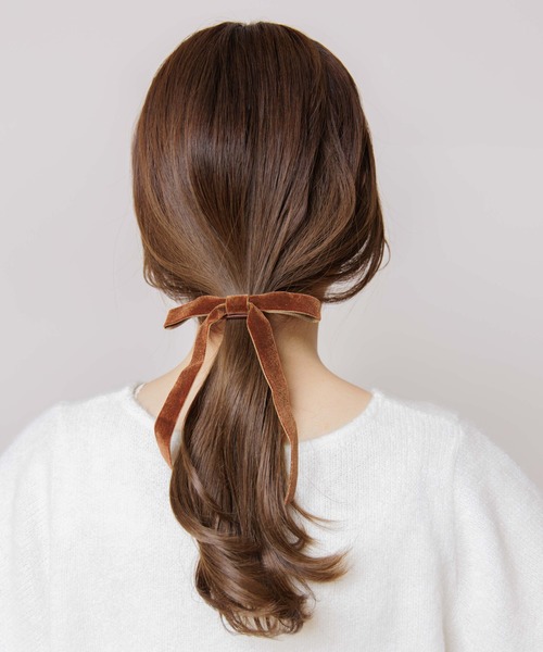 flower(フラワー)の「ベルベットリボンゴム(ヘアゴム・レディース・グレー/ブラウン/ベージュ/パープル/ブラック/ゴールド/ピンク・FREE)」の7枚目の写真