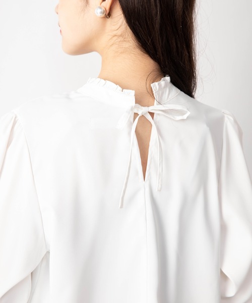 Mysa&Liina（ミーサリーナ）の「スタンドカラーブラウス（シャツ/ブラウス・レディース・ベージュ/ブラウン/オフホワイト・M）」の10枚目の写真