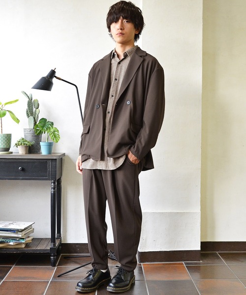 MinoriTY(マイノリティ)の「メンズ梨地ダブルビッグテーラードジャケット+テーパードイージーパンツ【2点セット】(セットアップ・メンズ・ブラック/ブルー/ベージュ系その他/ブラウン・L/M)」の12枚目の写真