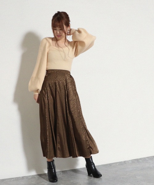 Cheek（チーク）の「パフショルダーリブニットプルオーバー（ニット/セーター・レディース・ブラウン/アイボリー/グレー・MEDIUM）」の12枚目の写真