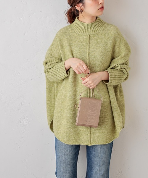 natural couture(ナチュラルクチュール)の「アウトシームラウンドヘムプルオーバー(ニット/セーター・レディース・ベージュ/グリーン/ブルー系その他/ライトベージュ・FREE)」の3枚目の写真