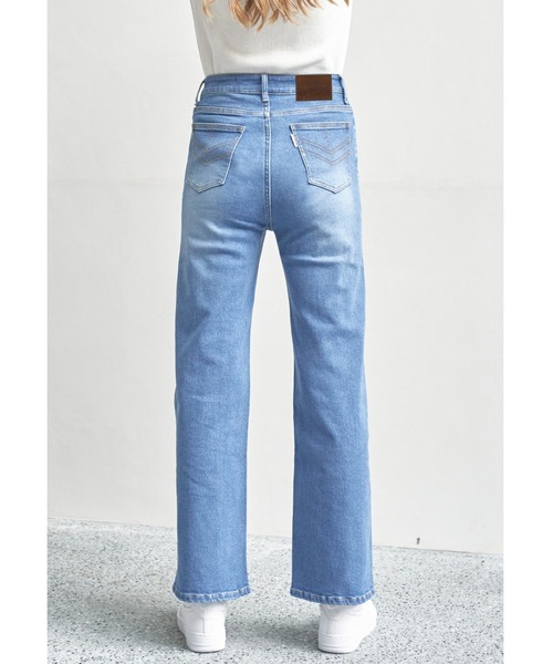 ALEXIA STAM(アリシアスタン)の「Wide Straight Jeans/ワイドストレートジーンズ(デニムパンツ・レディース・ライトブルー/ブルー・S/M/XS)」の9枚目の写真