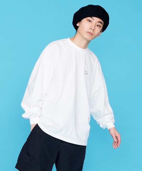 Mark Gonzales（マーク・ゴンザレス）の「Mark Gonzales/マークゴンザレス 別注コラボ オーバーサイズロゴロンT（Tシャツ/カットソー・メンズ・ホワイト/ブラック/パープル/ブラウン/サックスブルー/グリーン/グレイッシュベージュ/ピンク・M/L/XL）」の21枚目の写真