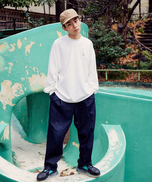 Mark Gonzales（マーク・ゴンザレス）の「Mark Gonzales/マークゴンザレス 別注コラボ オーバーサイズロゴロンT（Tシャツ/カットソー・メンズ・ホワイト/ブラック/パープル/ブラウン/サックスブルー/グリーン/グレイッシュベージュ/ピンク・M/L/XL）」の10枚目の写真