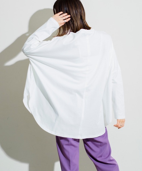 prose verse(プロズヴェール)の「綿天竺ポンチョロンT(Tシャツ/カットソー・レディース・チャコールグレー/ベージュ/オフホワイト/ブルー・フリ-)」の21枚目の写真