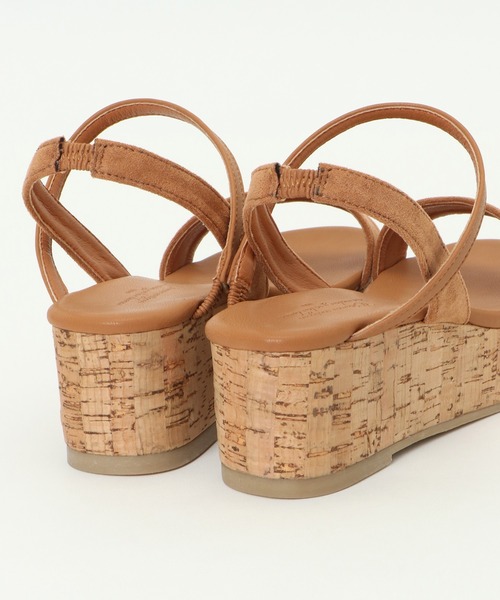 ikka（イッカ）の「バックストラップフラットサンダル（サンダル・レディース・ホワイト/ブラック/ベージュ・M/L）」の15枚目の写真