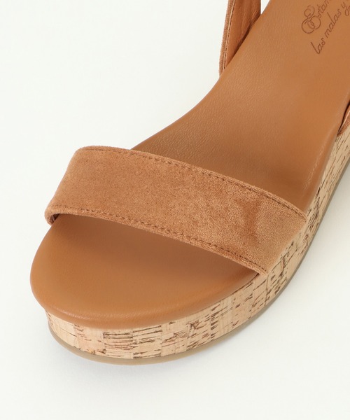 ikka（イッカ）の「バックストラップフラットサンダル（サンダル・レディース・ホワイト/ブラック/ベージュ・M/L）」の9枚目の写真