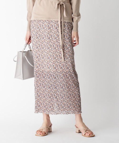 OPAQUE.CLIP（オペークドットクリップ）の「◆フラワープリーツスカート（スカート・レディース・ブラック系/ベージュ系/ブルー系・38/36）」の3枚目の写真