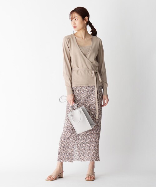 OPAQUE.CLIP（オペークドットクリップ）の「◆フラワープリーツスカート（スカート・レディース・ブラック系/ベージュ系/ブルー系・38/36）」の11枚目の写真