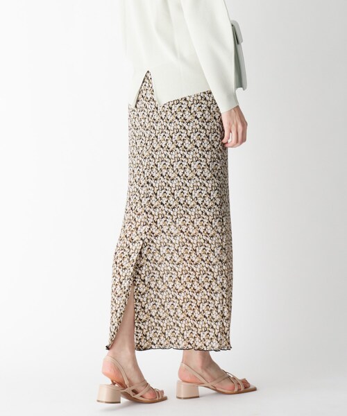 OPAQUE.CLIP（オペークドットクリップ）の「◆フラワープリーツスカート（スカート・レディース・ブラック系/ベージュ系/ブルー系・38/36）」の8枚目の写真