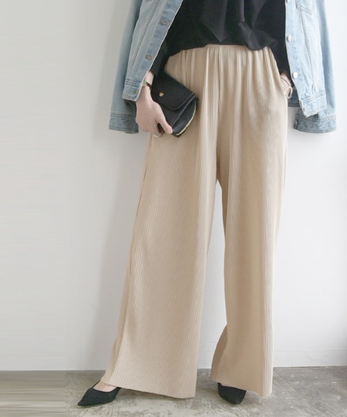 and it_（アンドイット）の「セルフカットプリーツワイドパンツ（その他パンツ・レディース・グレー系その他/ブラウン/ベージュ/ピンクベージュ/カーキ/ブラック/グレイッシュブルー/ブルー系その他/ベージュ系その他/アイボリー/イエロー/ライトカーキ/ブルー/ダークオレンジ/パープル/ブルーグレー・L/LL/M）」の2枚目の写真