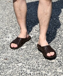 【SHIPS any別注】OKABASHI: TORINO スライド サンダル◇