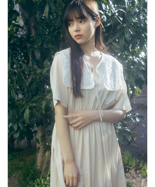 merry jenny(メリージェニー)の「lusterレースセーラーカラーワンピース(ワンピース・レディース・アイボリー/ブラック/ピンク/ブルー・FREE)」の5枚目の写真