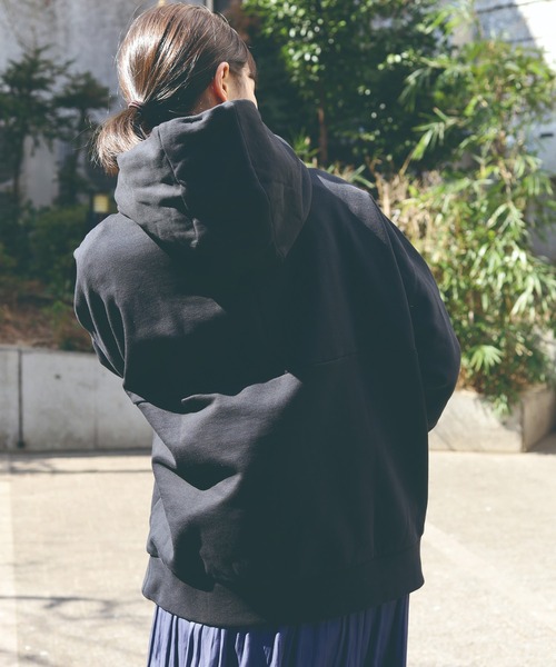 ROOPTOKYO（ループトウキョウ）の「ALL ONE/オールワン TWO ICON WIDE HOODIE ボスサイドショルダープリント パーカー（パーカー・メンズ・ブラック/ネイビー/オリーブ・S/L/XS/M）」の7枚目の写真