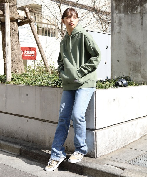 ROOPTOKYO（ループトウキョウ）の「ALL ONE/オールワン TWO ICON WIDE HOODIE ボスサイドショルダープリント パーカー（パーカー・メンズ・ブラック/ネイビー/オリーブ・S/L/XS/M）」の18枚目の写真