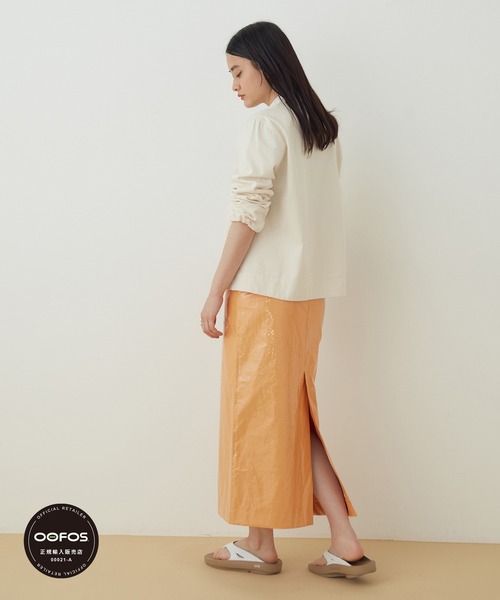 OOFOS(ウーフォス)の「【OOFOS】別注 OOriginal(サンダル・レディース・ベージュ・22/23/24/25)」の5枚目の写真