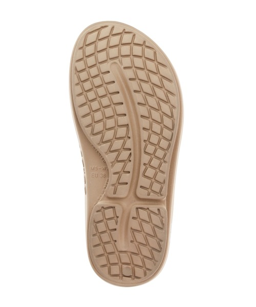 OOFOS(ウーフォス)の「【OOFOS】別注 OOriginal(サンダル・レディース・ベージュ・22/23/24/25)」の6枚目の写真