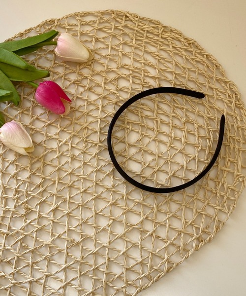 by muni:r(バイ ムニール)の「デイリーポイント 6カラーサテンヘアバンド(カチューシャ・レディース・ブラック/パープル/ピンク/ブルー/グリーン/アイボリー・ONE SIZE)」の9枚目の写真