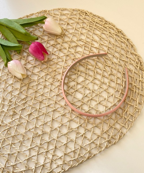 by muni:r(バイ ムニール)の「デイリーポイント 6カラーサテンヘアバンド(カチューシャ・レディース・ブラック/パープル/ピンク/ブルー/グリーン/アイボリー・ONE SIZE)」の12枚目の写真