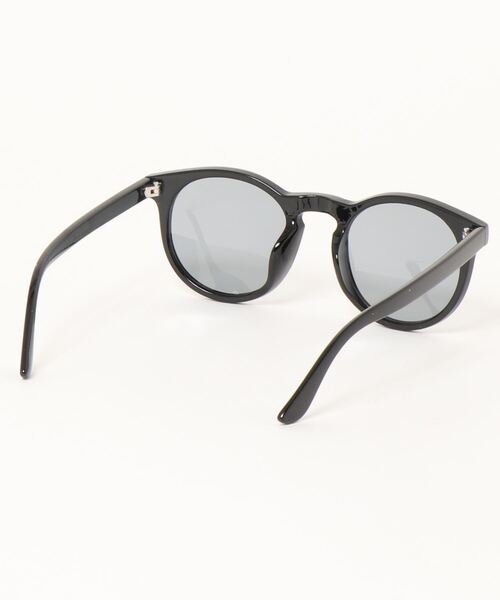 MADEMOISELLE ROPE'（マドモアゼル ロペ）の「ボスリントンUVカットサングラス（サングラス・レディース・ブラック/ダークブラウン・FREE）」の4枚目の写真