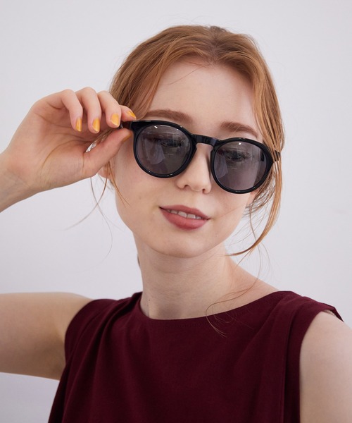 MADEMOISELLE ROPE'（マドモアゼル ロペ）の「ボスリントンUVカットサングラス（サングラス・レディース・ブラック/ダークブラウン・FREE）」の2枚目の写真