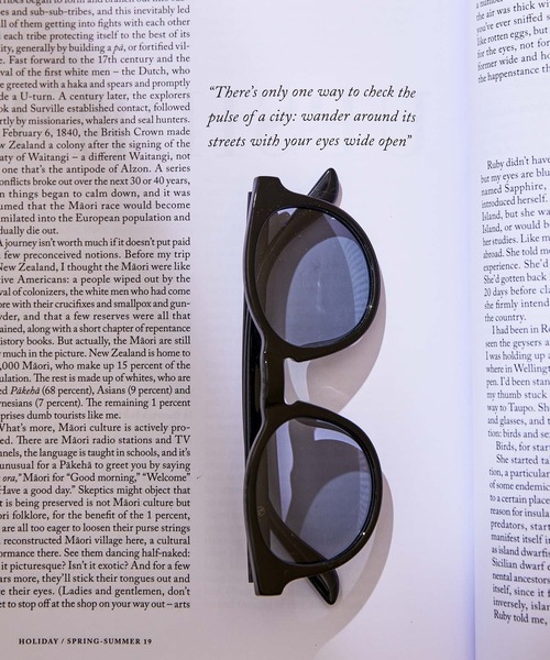 MADEMOISELLE ROPE'（マドモアゼル ロペ）の「ボスリントンUVカットサングラス（サングラス・レディース・ブラック/ダークブラウン・FREE）」の19枚目の写真