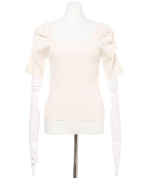 Allamanda（アラマンダ）の「スクエア／ネックパワショルニット（ニット/セーター・レディース・ブラック/サックスブルー/アイボリー/ベージュ/ブラウン・M）」の6枚目の写真