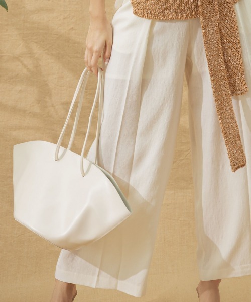 AMBIENT（アンビエント）の「ｽﾓｰﾙﾄｰﾄﾊﾞｯｸﾞ＆ﾎﾟｰﾁ（トートバッグ・レディース・ベージュ/アイボリー/ブラック・FREE）」の2枚目の写真