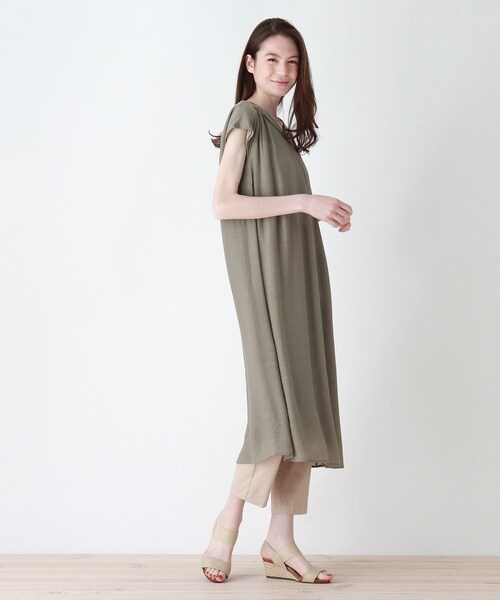 DRESKIP（ドレスキップ）の「◆開襟スラブワンピース（ワンピース・レディース・カーキ/ライトベージュ/ネイビー・02/03/04）」の7枚目の写真