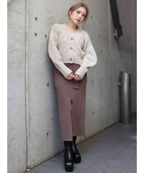 MURUA（ムルーア）の「ラウンドカーブミドルブーツ（ブーツ・レディース・ブラック/ブラウン・35/36/37）」の14枚目の写真