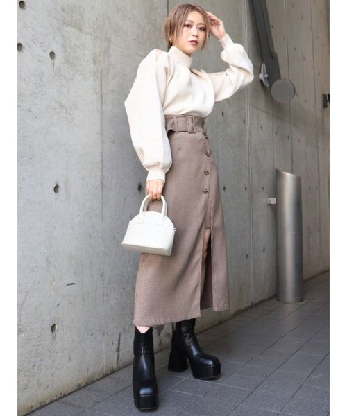 MURUA（ムルーア）の「ラウンドカーブミドルブーツ（ブーツ・レディース・ブラック/ブラウン・35/36/37）」の15枚目の写真