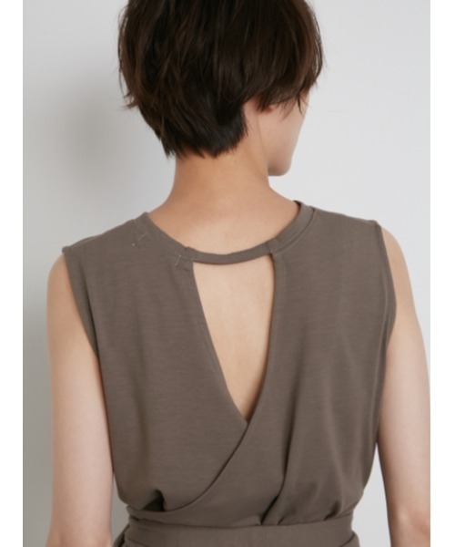 emmi（エミ）の「【emmi yoga】バックカシュクールトップス（Tシャツ/カットソー・レディース・カーキ/ホワイト・FREE）」の12枚目の写真