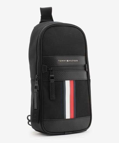 TOMMY HILFIGER（トミーヒルフィガー）の「メタルロゴボディー