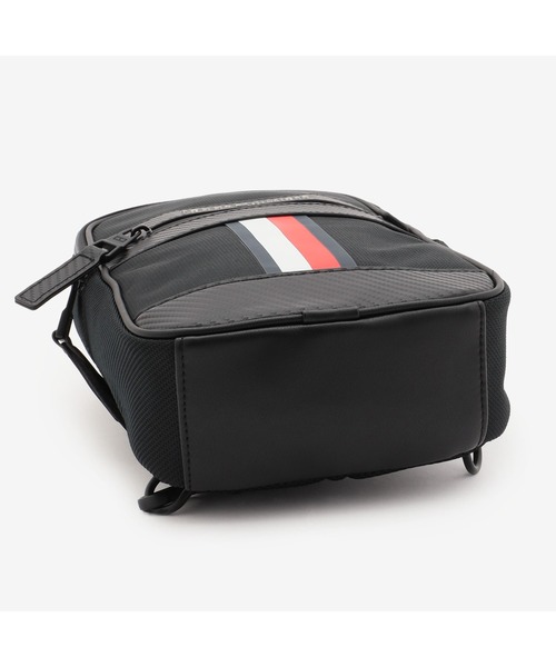 TOMMY HILFIGER（トミーヒルフィガー）の「メタルロゴボディー