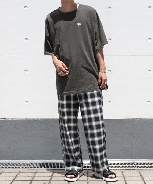 PairPair(ペアペア)の「バックプリントTシャツ(ユニセックス)(Tシャツ/カットソー・レディース・ネイビー/オフホワイト/スミクロ・FREE)」の14枚目の写真