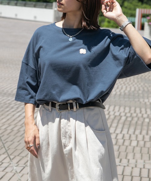 PairPair(ペアペア)の「バックプリントTシャツ(ユニセックス)(Tシャツ/カットソー・レディース・ネイビー/オフホワイト/スミクロ・FREE)」の15枚目の写真