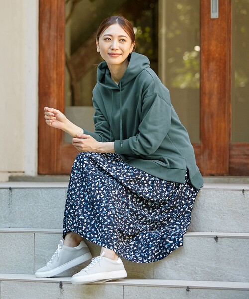 J.PRESS Ladies(J.プレス レディス)の「裏毛 パーカー(パーカー・レディース・ベージュ系/ピンク系/ワイン系/スモーキーグリーン系・SMALL)」の11枚目の写真
